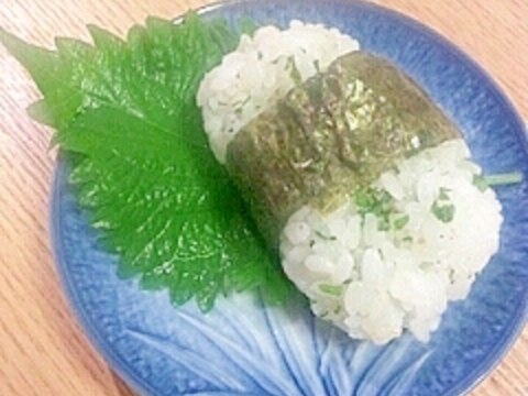 大葉のおにぎり